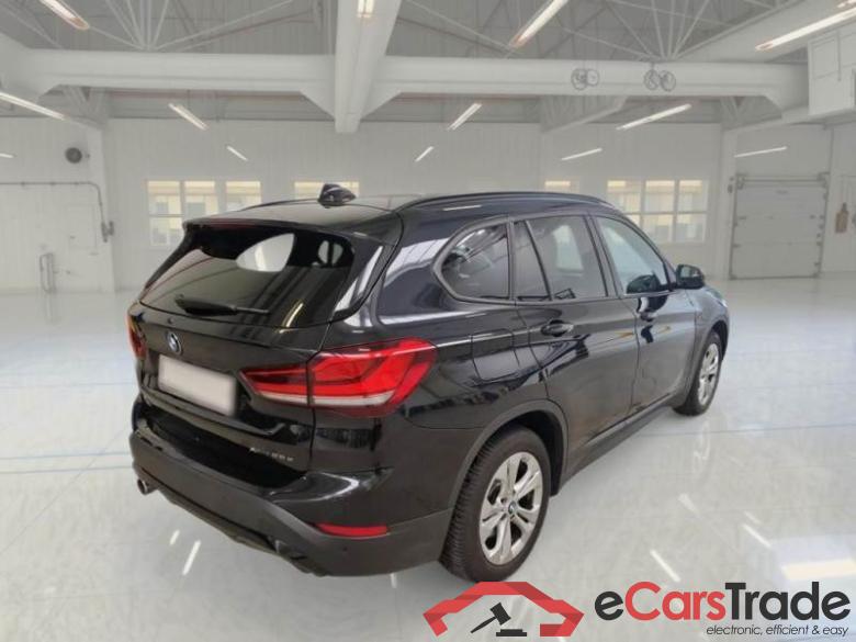 BMW 25E BMW X1 / 2019 / 5P / SUV XDRIVE 25E BUSINESS ADVANTAGE AUTOMATICO #2