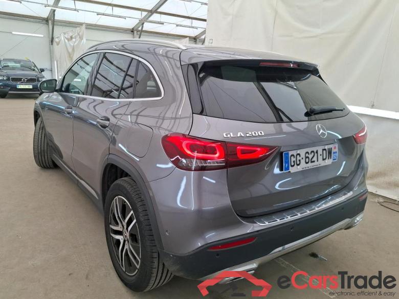 Mercedes 1.3 GLA 200 BUSINESS LINE DCT MERCEDES-BENZ GLA / 2020 / 5P / SUV 1.3 GLA 200 BUSINESS LINE DCT #2