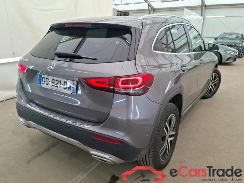 Mercedes 1.3 GLA 200 BUSINESS LINE DCT MERCEDES-BENZ GLA / 2020 / 5P / SUV 1.3 GLA 200 BUSINESS LINE DCT #3