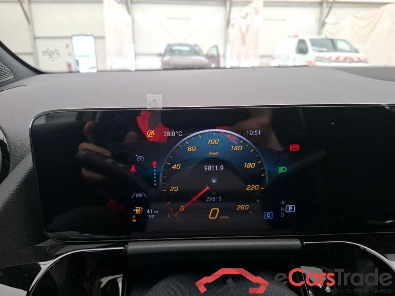 Mercedes 1.3 GLA 200 BUSINESS LINE DCT MERCEDES-BENZ GLA / 2020 / 5P / SUV 1.3 GLA 200 BUSINESS LINE DCT #6