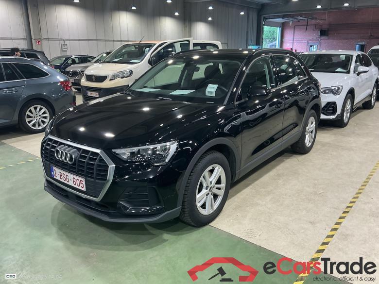 AUDI Q3 2.0 35 TDI S TRONIC BUS. ED. ATTRACTION #2