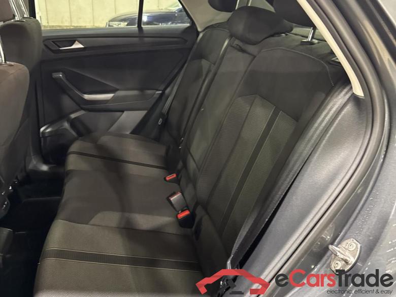 VOLKSWAGEN T-ROC 1.5 TSI DSG LIFE #3