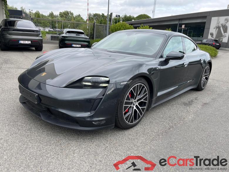 PORSCHE Taycan  #1