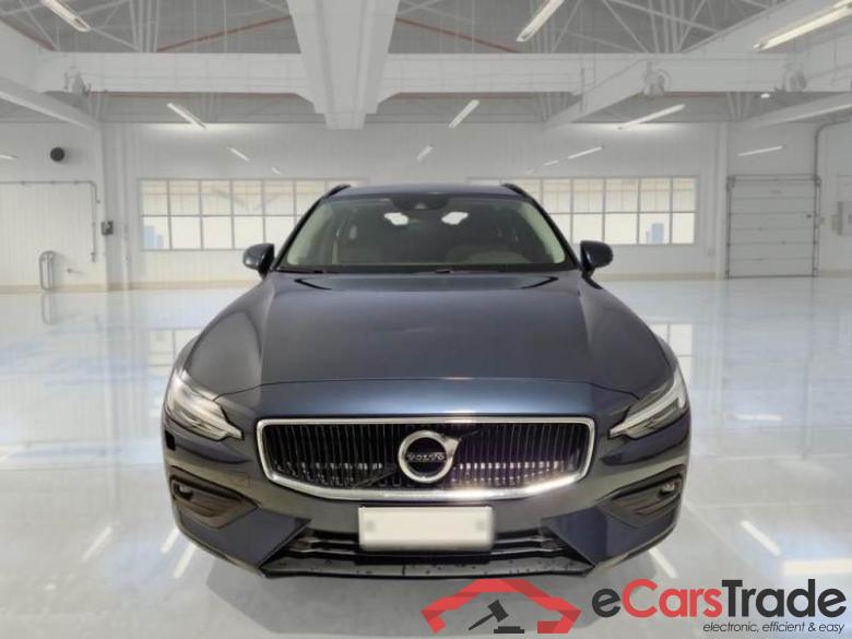Volvo 91 VOLVO V60 / 2019 / 5P / STATION WAGON B4 D AUTOM. MOMENTUM BUSINESS #6