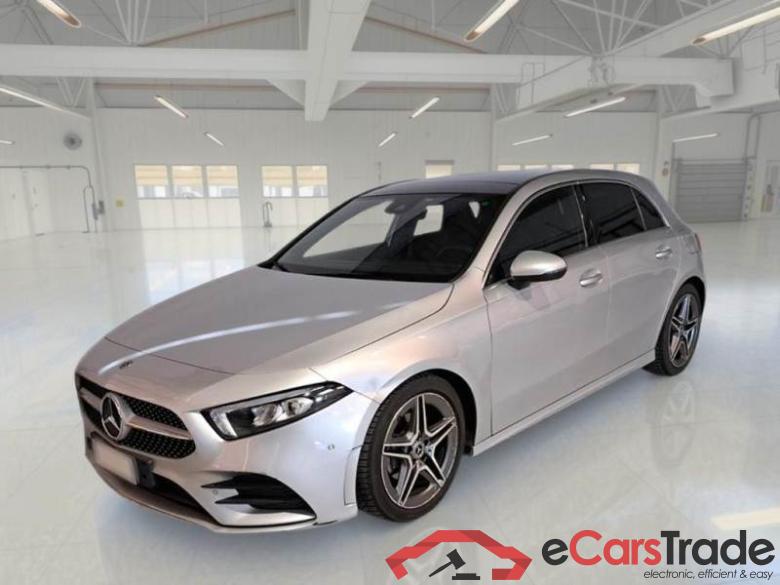 Mercedes 11 MERCEDES-BENZ CLASSE A / 2018 / 5P / BERLINA A 200 AUTOMATIC PREMIUM #1