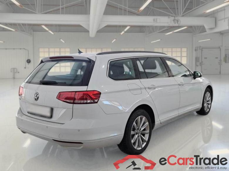 Volkswagen 5 VOLKSWAGEN PASSAT / 2014 / 5P / STATION WAGON VARIANT2.0TDI 110KW BUSINESS BMT DSG #2