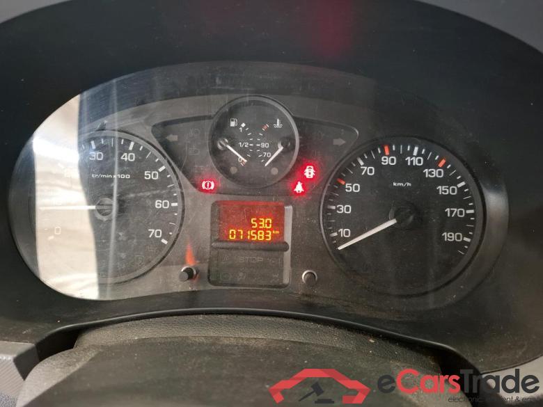 Citroen BlueHDi 75 BVM Club M Berlingo Fourgon Club L1 (Court) 1.6 BlueHDi 75CV BVM5 E6 #6
