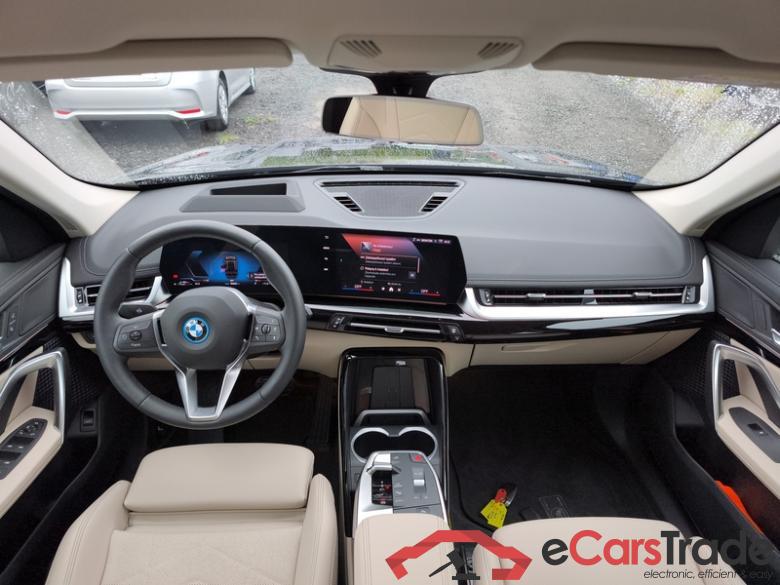 BMW  X1 (2022) X1 25e xDrive AT 5d #5