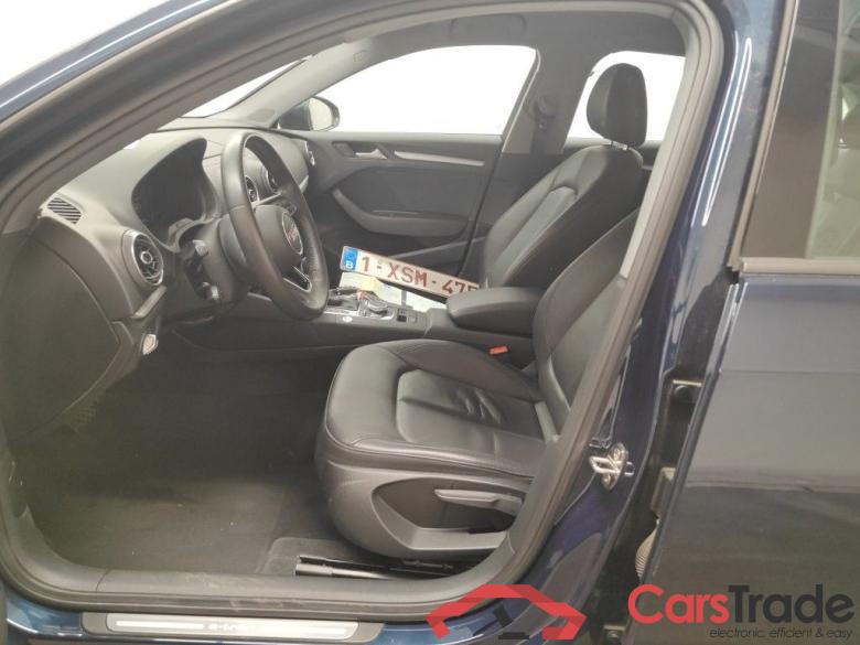 Audi A3 Sportback 40 e-tron S tronic 5d #6