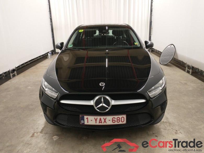 Mercedes-Benz A-Klasse A 180 d Business Solution Aut. 5d #1