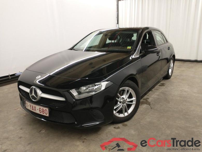 Mercedes-Benz A-Klasse A 180 d Business Solution Aut. 5d #3
