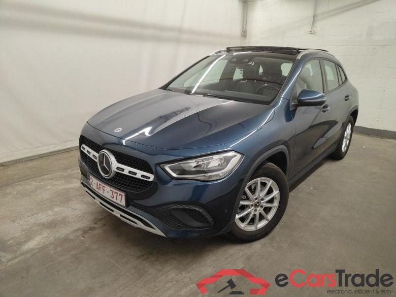 Mercedes-Benz GLA GLA 200 d Business Solution 5d #4