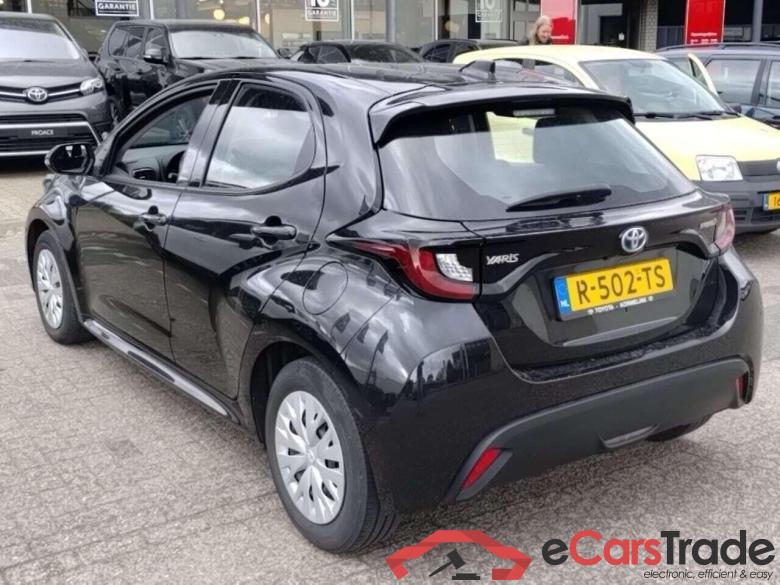 TOYOTA YARIS 1.5 Hybrid Active #3