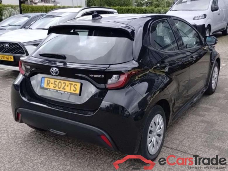 TOYOTA YARIS 1.5 Hybrid Active #4