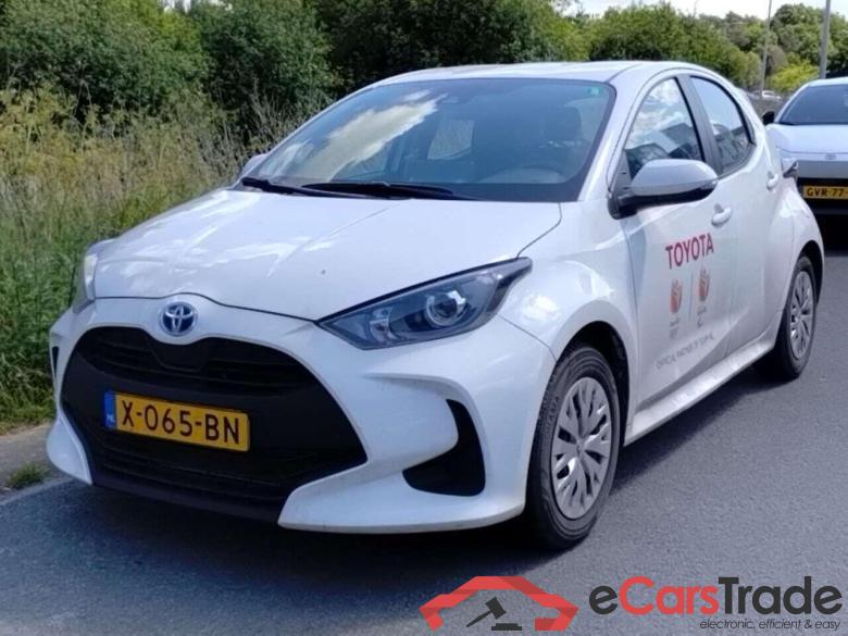 TOYOTA YARIS 1.5 Hybrid Active #1