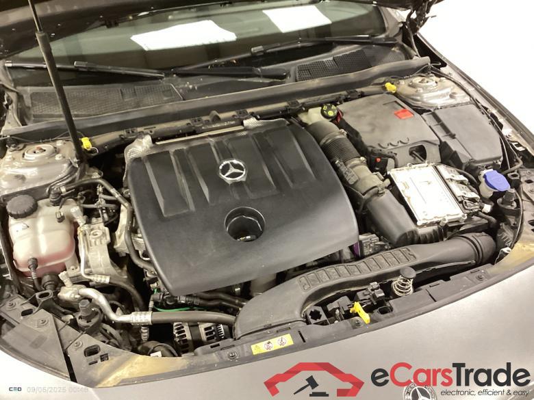 MERCEDES-BENZ CLASSE CLA  COUPE DIESEL (C118 CLA 180 d Business Solution AMG Line #6