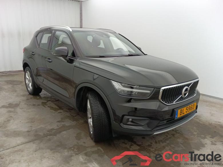 VOLVO XC40 1.5 T2 129 Momentum Pro Geartronic 5d #2