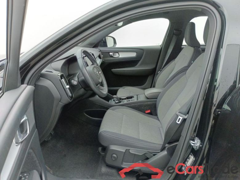 VOLVO XC40 1.5 T2 129 Momentum Pro Geartronic 5d #6