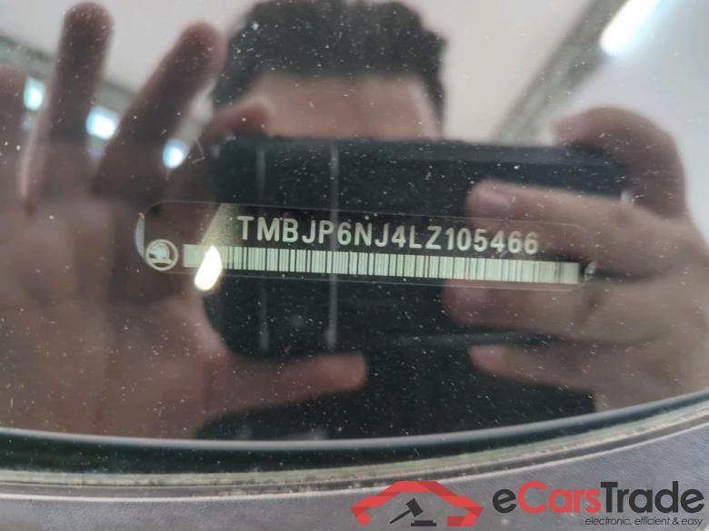 Skoda Fabia Combi FL'18 ŠKODA FABIA COMBI 1.0 TSI 70kW Ambition 5d #6