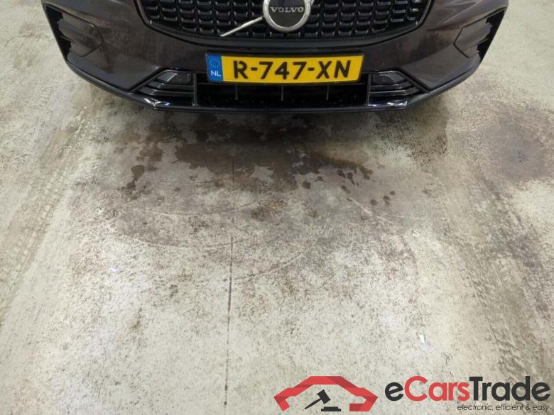 VOLVO S60 2.0 B3 Plus Dark #4