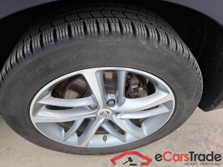 MG EHS ´21 MG EHS PHEV Luxury 5d 119kW #4
