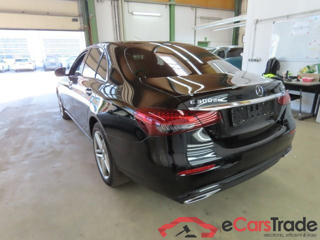 Mercedes E-Class ´16 E -Klasse Lim. E 300 de 4Matic (213.011)Avantgarde 2.0 225KW AT9 E6d #3