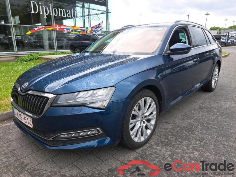 SKODA - SKO SUPERB COMBI CRTDI 122PK DSG7 Clever Plus Pack Style Premium II & Adaptive Cruise & 360 Camera & Towing Hook & Pano Roof #1