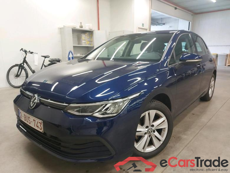 VOLKSWAGEN - VW  GOLF TSI 110PK Life Pack Light & Sight & Travel Media & Nav Discover Media & Rear Camera  * PETROL *