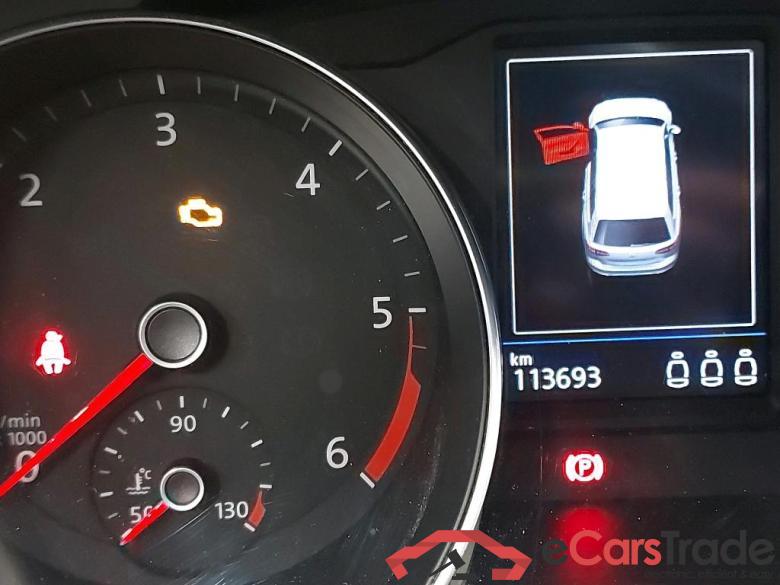 VOLKSWAGEN - VW  PASSAT VARIANT TDI SCR 150PK Style Business With  Airconditioning & Park Assist & Park Pilot #5