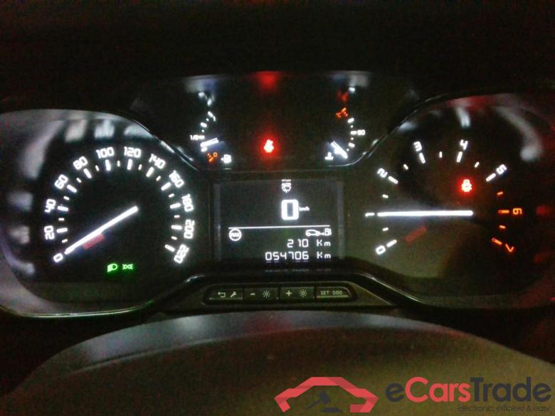 CITROEN C3 1.2 PureTech 83 Shine #4
