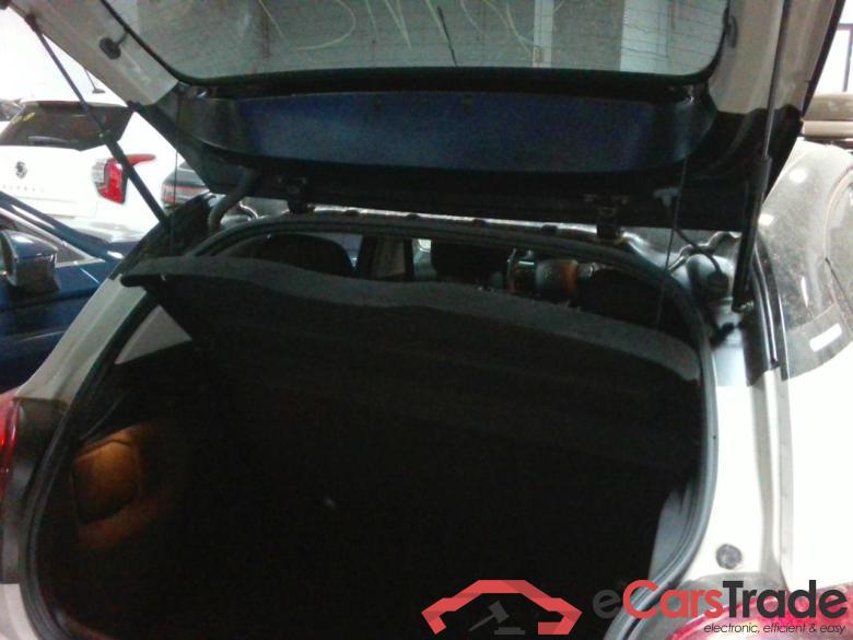 CITROEN C3 1.2 PureTech 83 Shine #6
