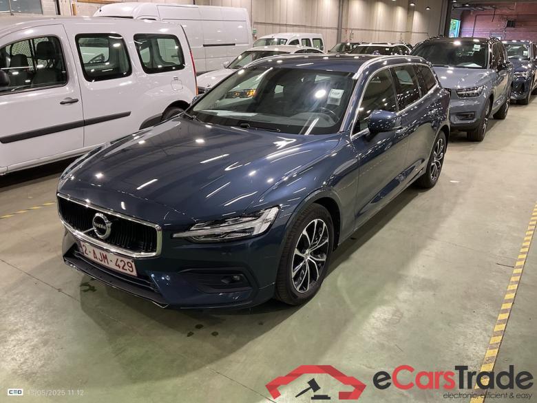 VOLVO V60 2.0 D3 MOMENTUM PRO #2