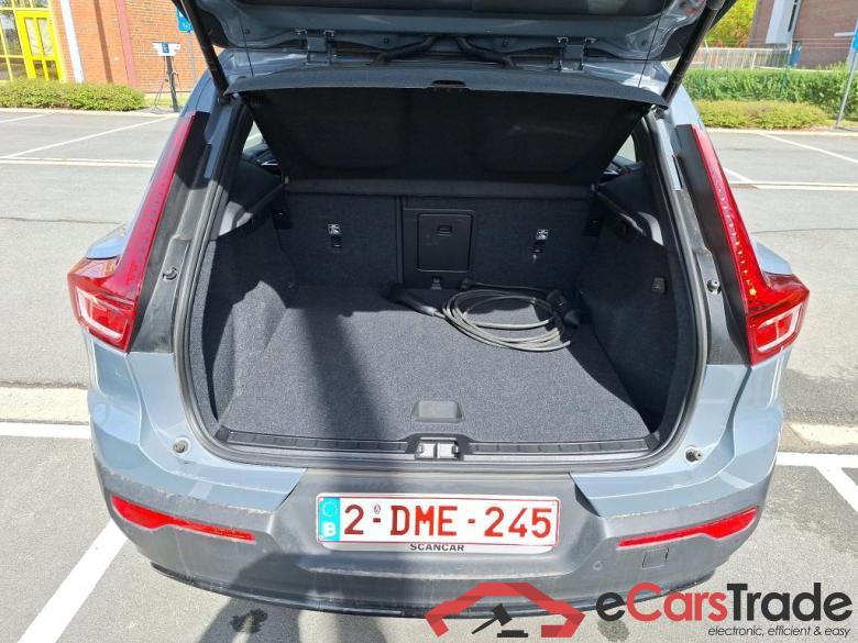 VOLVO XC40 1.5 T4 PHEV PLUS DARK DESIGN DCT #4