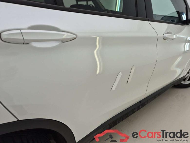 BMW X1 18IA SDRIVE #4