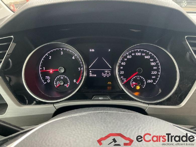 Volkswagen Touran ´15 Touran Comfortline BMT/Start-Stopp 1.6 TDI 85KW AT7 E6 #6