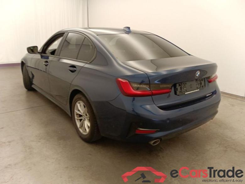 BMW 3 Reeks Berline 318d (100 kW) Aut. 4d #4