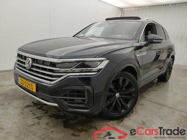 VOLKSWAGEN TOUAREG DIESEL - 2018 3.0 TDi 286 V6 4Motion 5d Automatic #3
