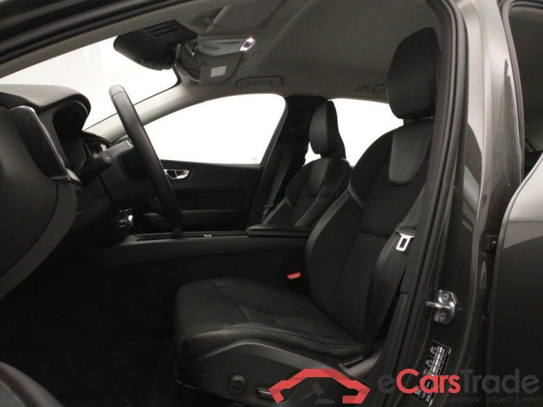 Volvo XC60 D3 Momentum Pro 5d #6