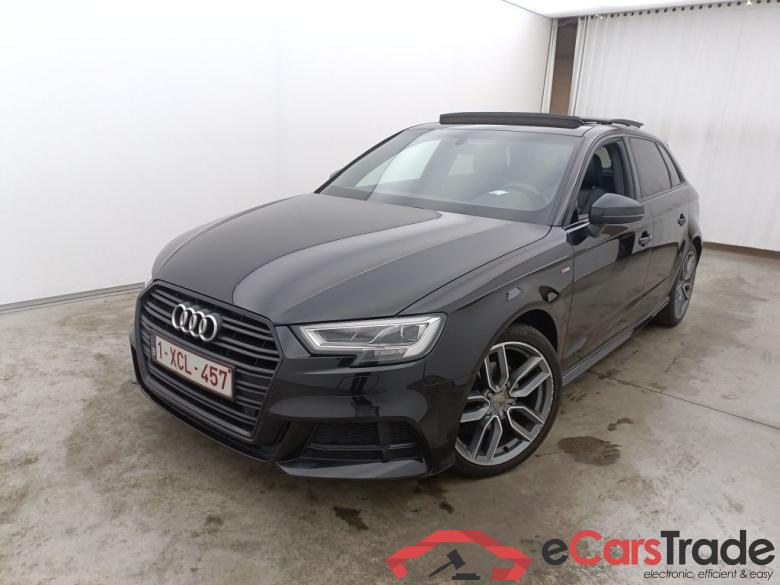 Audi A3 Sportback 1.6 30 TDi 85kW Sport 5d #3