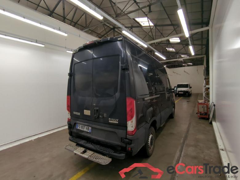 Iveco 2.3 35S16A8 V11 H2 3520 IVECO Daily VU 4p Fourgon 2.3 35S16A8 V11 H2 3520 #3