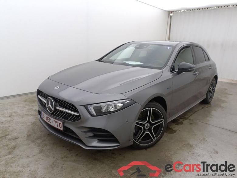 Mercedes-Benz A-Klasse A 250 e Business Solution 5d #3