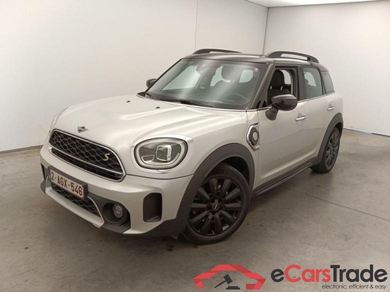 Mini Countryman Cooper S E ALL4 AT 5d #4
