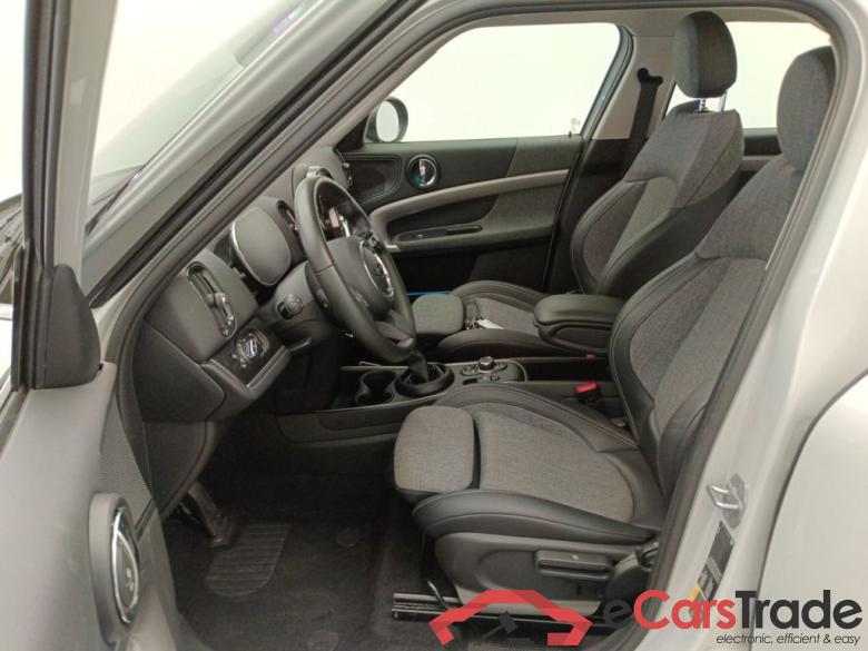 Mini Countryman Cooper S E ALL4 AT 5d #6