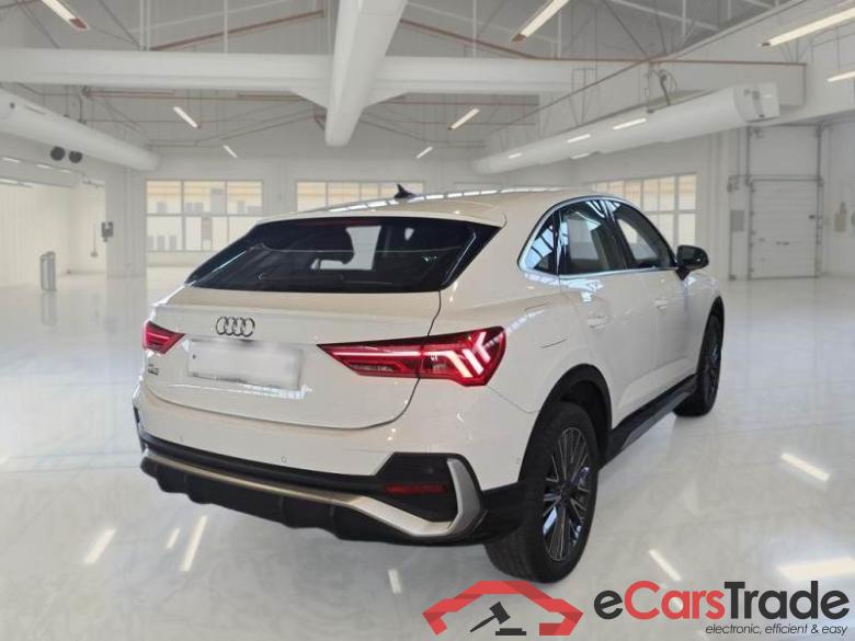 Audi 18 AUDI Q3 SPORTBACK / 2019 / 5P / SUV 35 TFSI S TRONIC S LINE EDITION #2