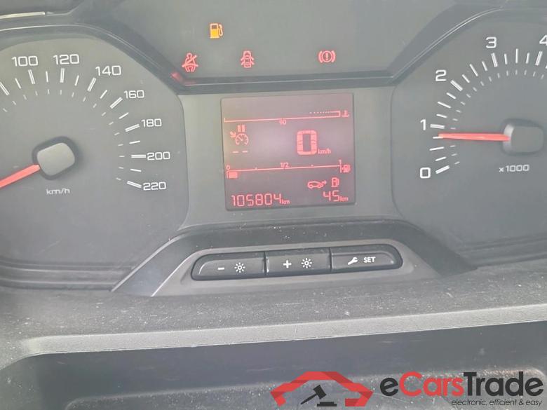 Peugeot Pro Standard 600kg BlueHDi 73kW PEUGEOT Partner / 2018 / 3P / furgón derivado de turismo Pro Standard 600kg BlueHDi 73kW #5