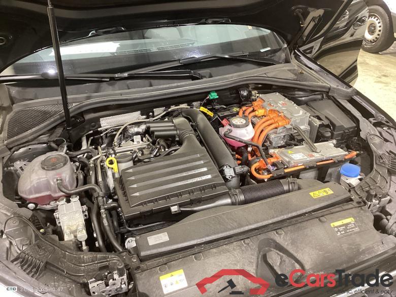 AUDI A3 SPORTBACK 1.4 40 TFSI E S TRONIC S LINE SPORTBACK #6