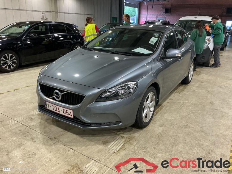 VOLVO V40 - 2016 2.0 T2 Eco Kinetic STOCK #2