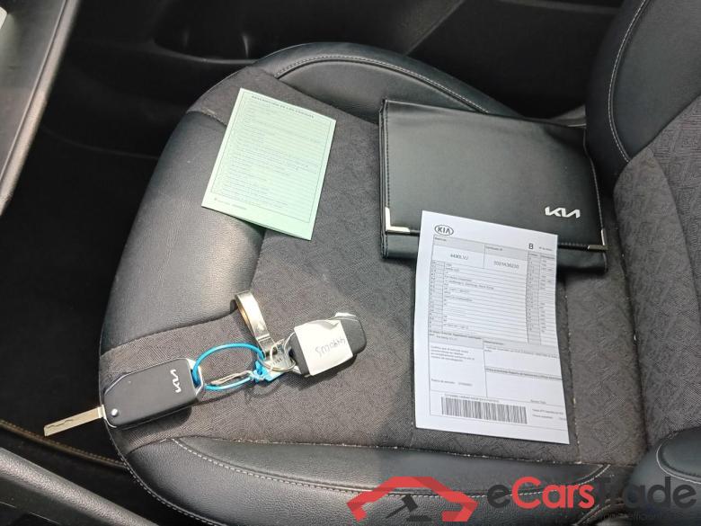 Kia 1.6 GDi HEV 104kW (141CV) Drive KIA Niro / 2019 / 5P / crossover 1.6 GDi HEV 104kW (141CV) Drive #5