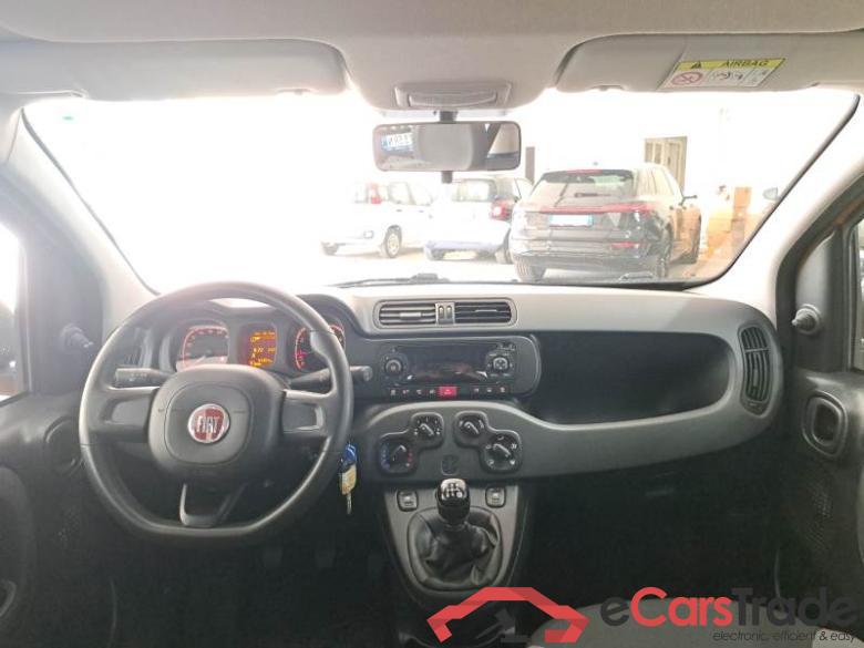 Fiat 39 FIAT PANDA / 2011 / 5P / BERLINA 1.2 69CV E6D-TEMP EASY #3
