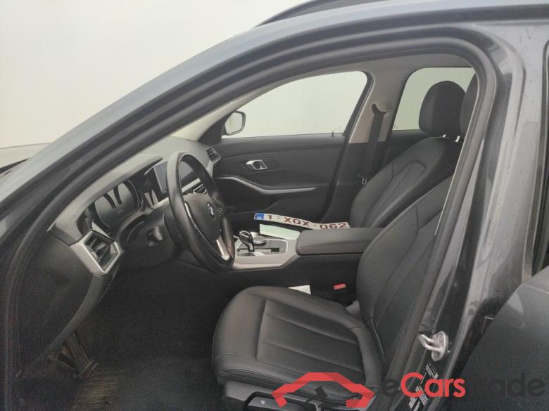 BMW 3 Reeks Touring 318dA (100 kW) 5d #6
